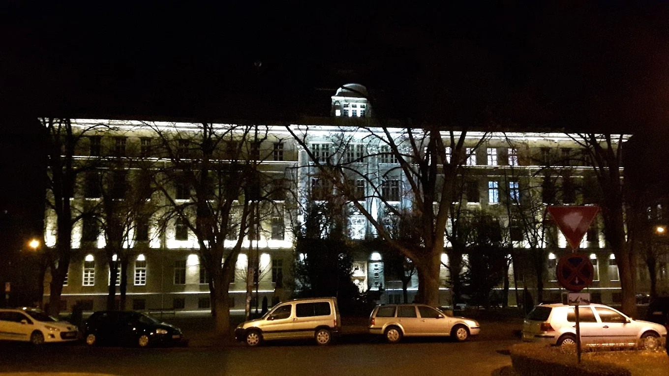 داروسازی در دانشگاه ویکتور بابش