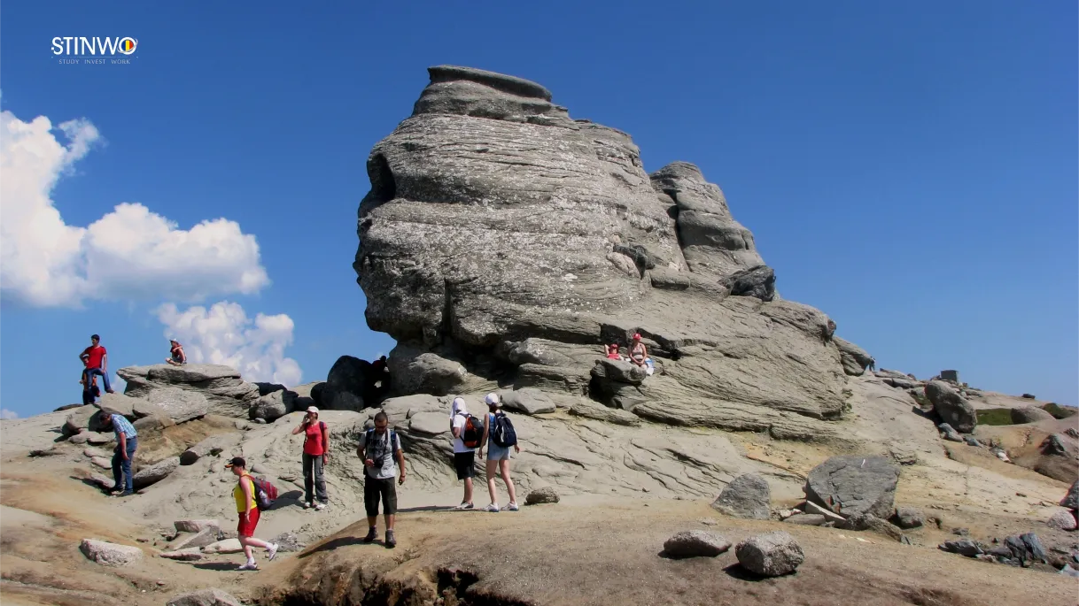 اولین پناهگاه اضطراری در رومانی در کوه‌های بوچجی
