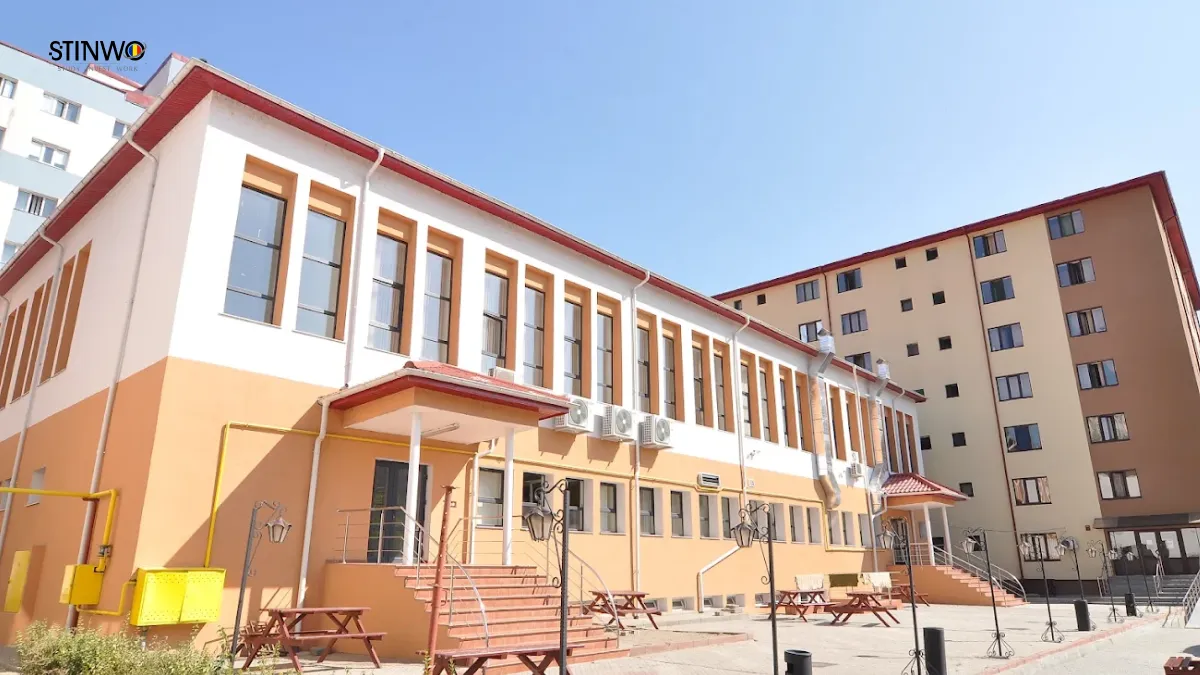 university of medicine and pharmacy of craiova fees